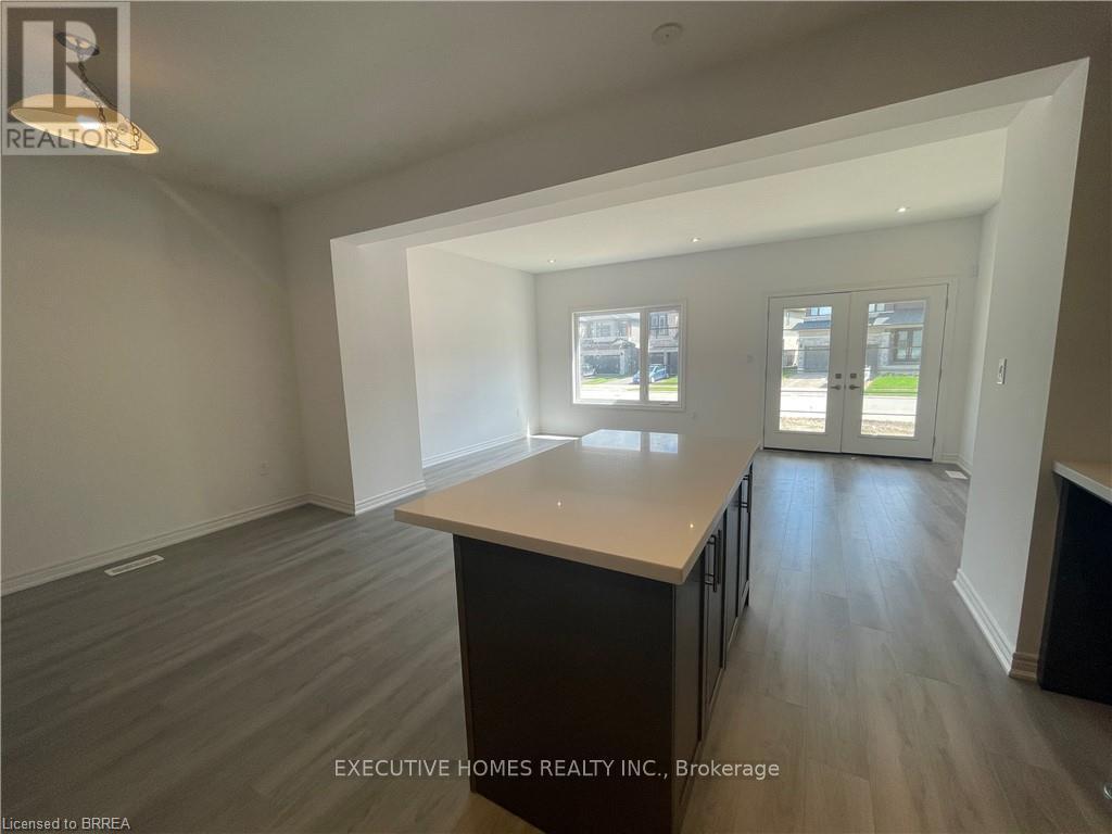 100 - 120 Court Drive, Brant, Ontario  N3L 0N2 - Photo 9 - X12437759