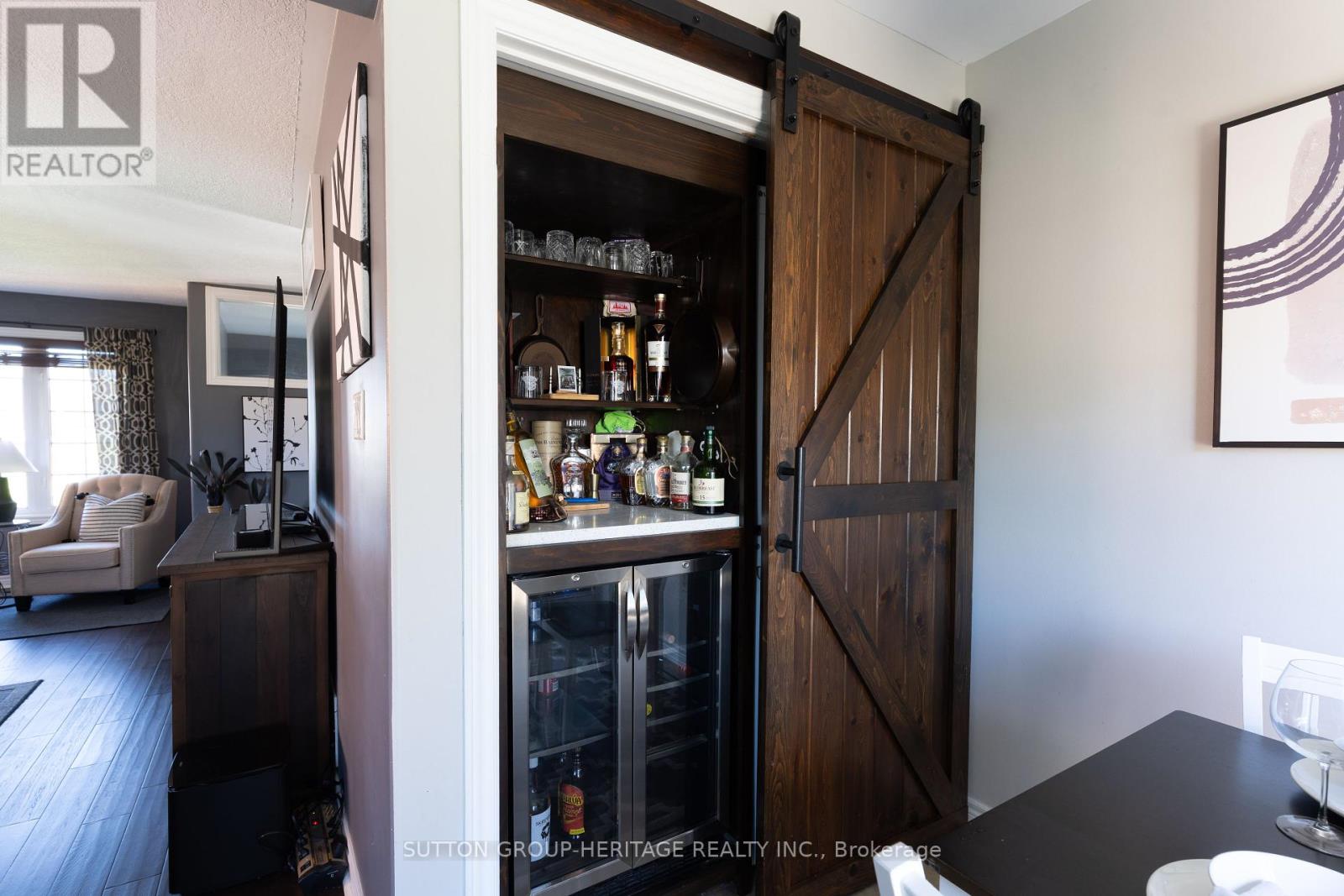 99 Sweetnam Drive, Kawartha Lakes, Ontario  K9V 0A6 - Photo 10 - X12437858