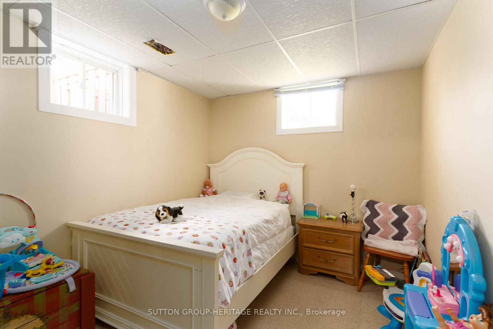 99 Sweetnam Drive, Kawartha Lakes, Ontario  K9V 0A6 - Photo 19 - X12437858