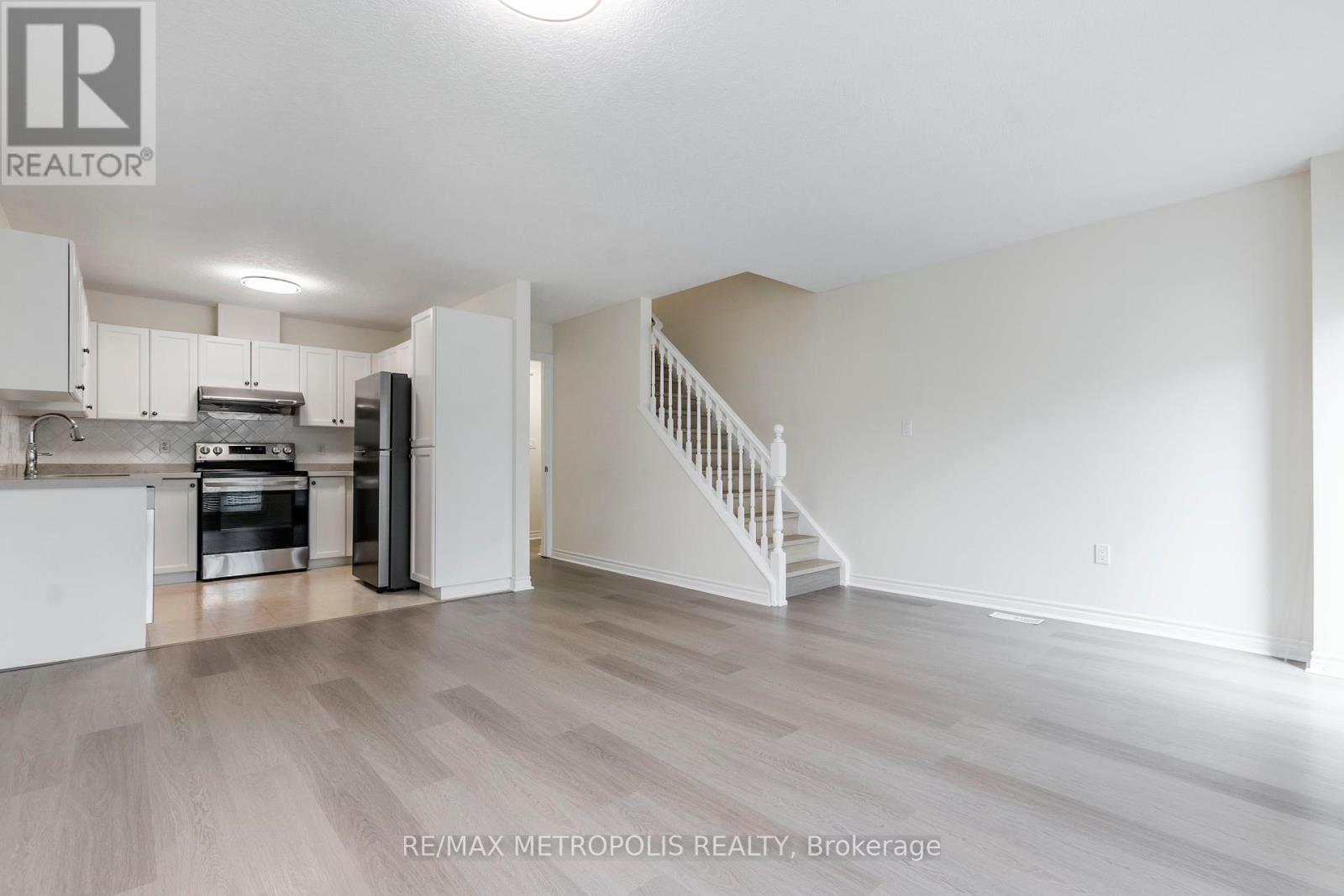 C16 - 619 Wild Ginger Avenue, Waterloo, Ontario  N2V 2X1 - Photo 17 - X12437866