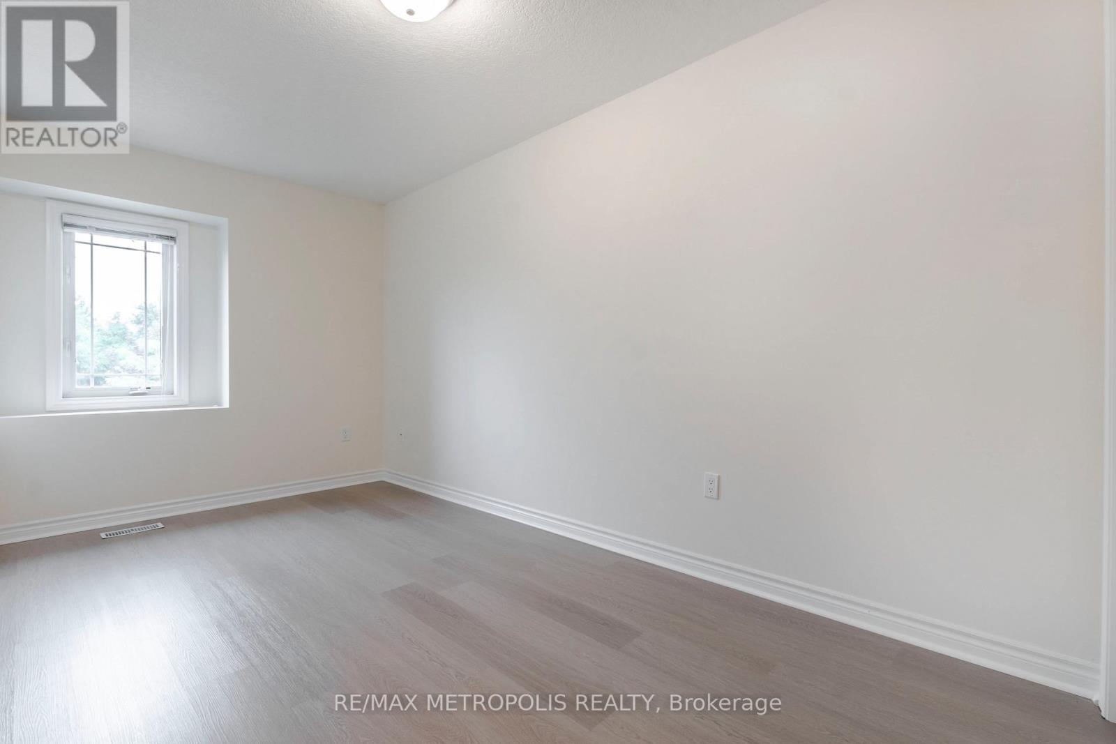 C16 - 619 Wild Ginger Avenue, Waterloo, Ontario  N2V 2X1 - Photo 24 - X12437866