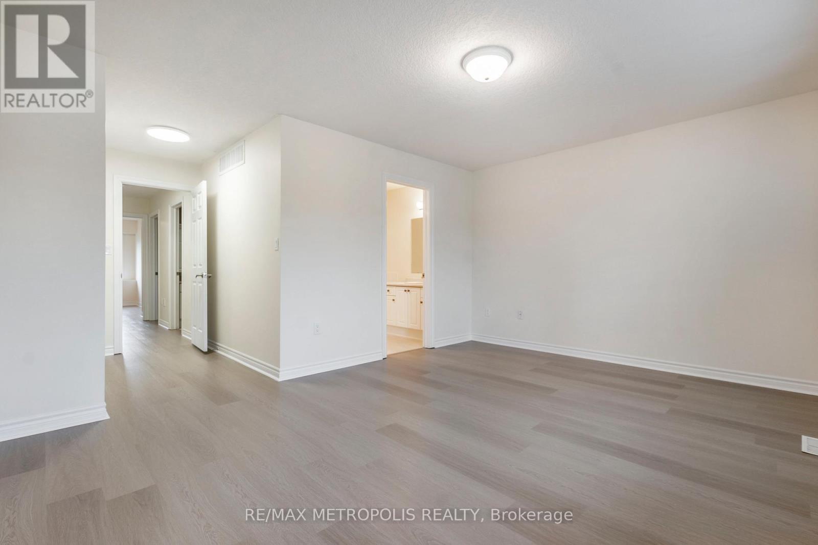 C16 - 619 Wild Ginger Avenue, Waterloo, Ontario  N2V 2X1 - Photo 28 - X12437866