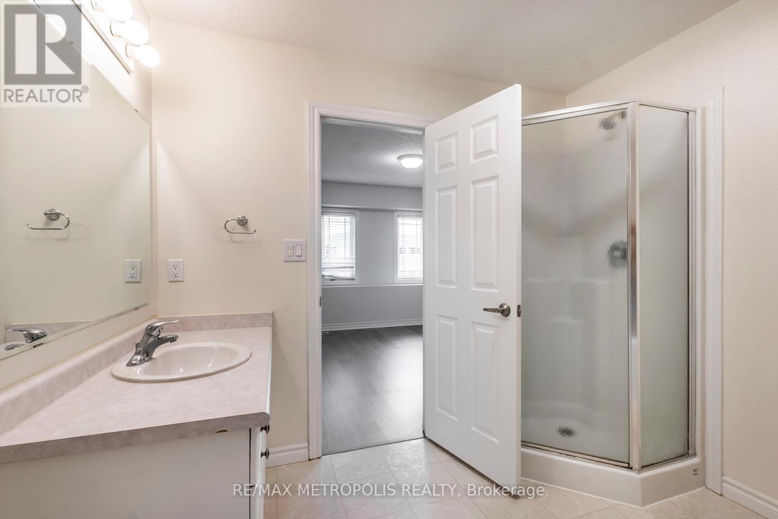 C16 - 619 Wild Ginger Avenue, Waterloo, Ontario  N2V 2X1 - Photo 31 - X12437866