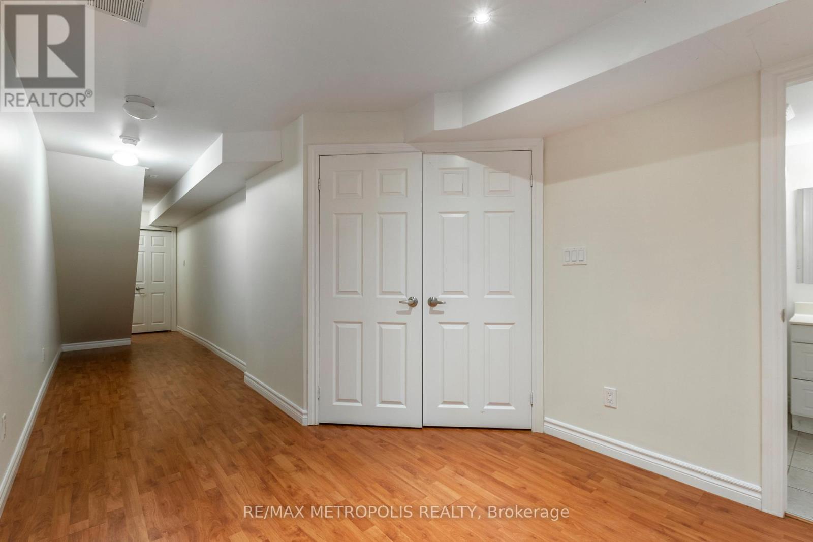 C16 - 619 Wild Ginger Avenue, Waterloo, Ontario  N2V 2X1 - Photo 33 - X12437866