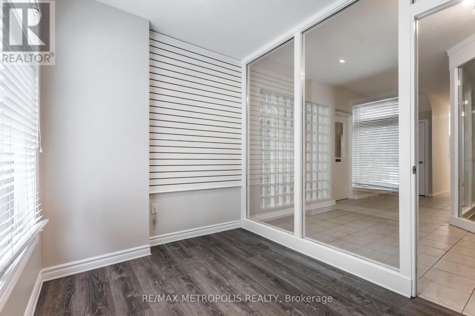 C16 - 619 Wild Ginger Avenue, Waterloo, Ontario  N2V 2X1 - Photo 8 - X12437866