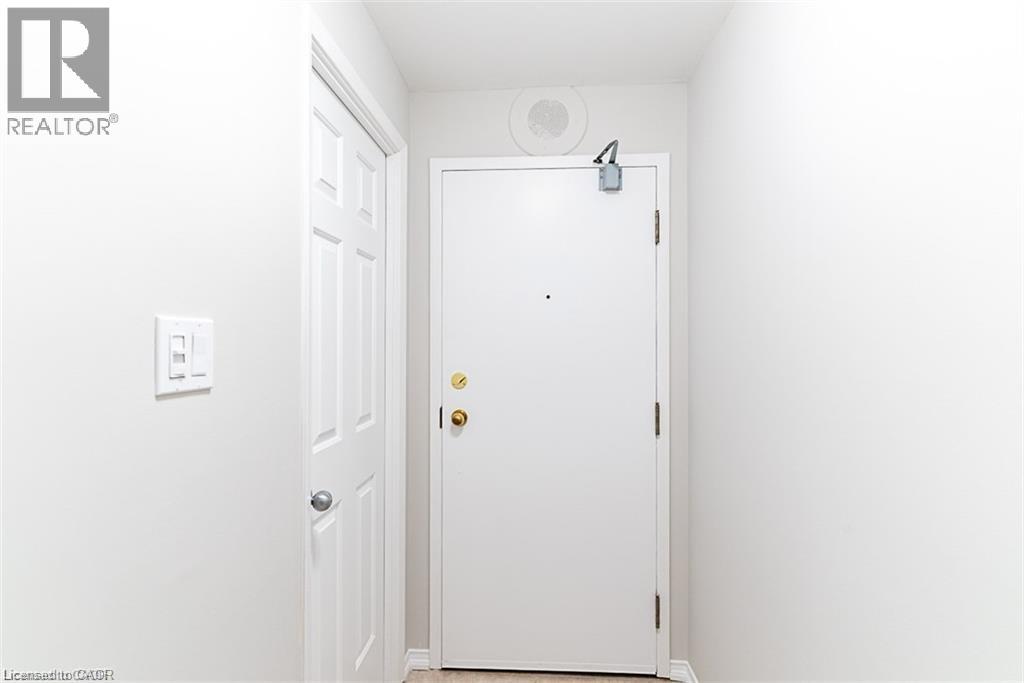 36 James Street S Unit# 1002, Hamilton, Ontario  L8P 4W4 - Photo 4 - 40774661