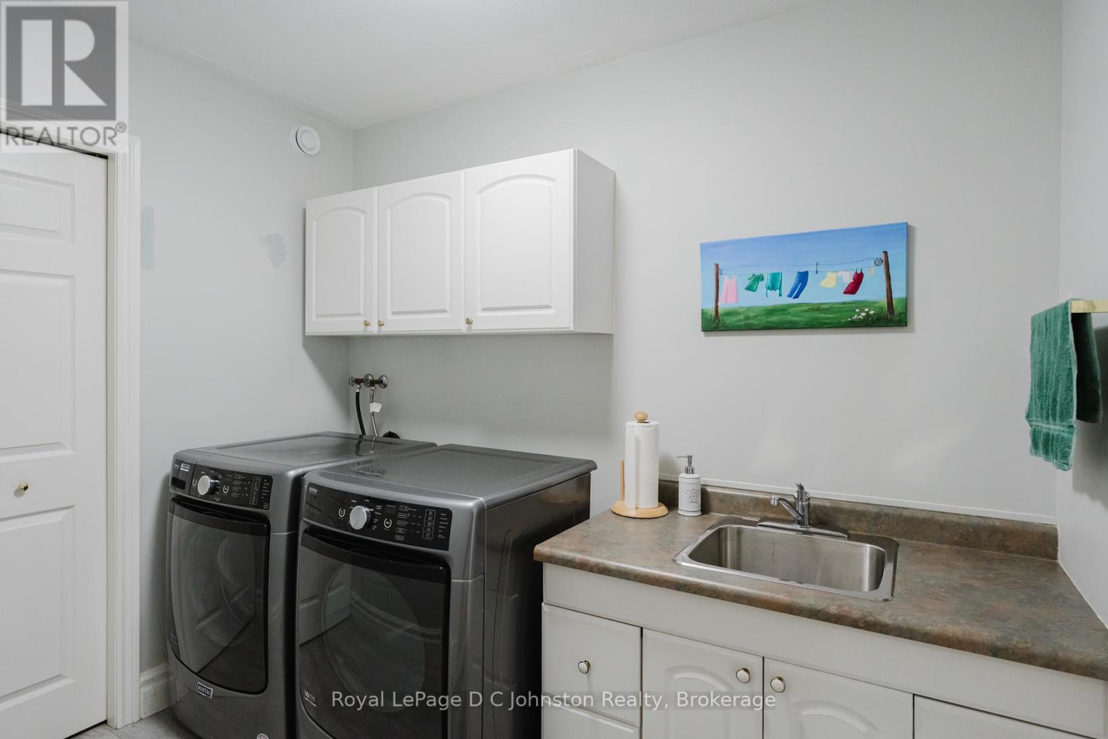 6 Eastgate Drive, Saugeen Shores, Ontario  N0H 2L0 - Photo 25 - X12438119