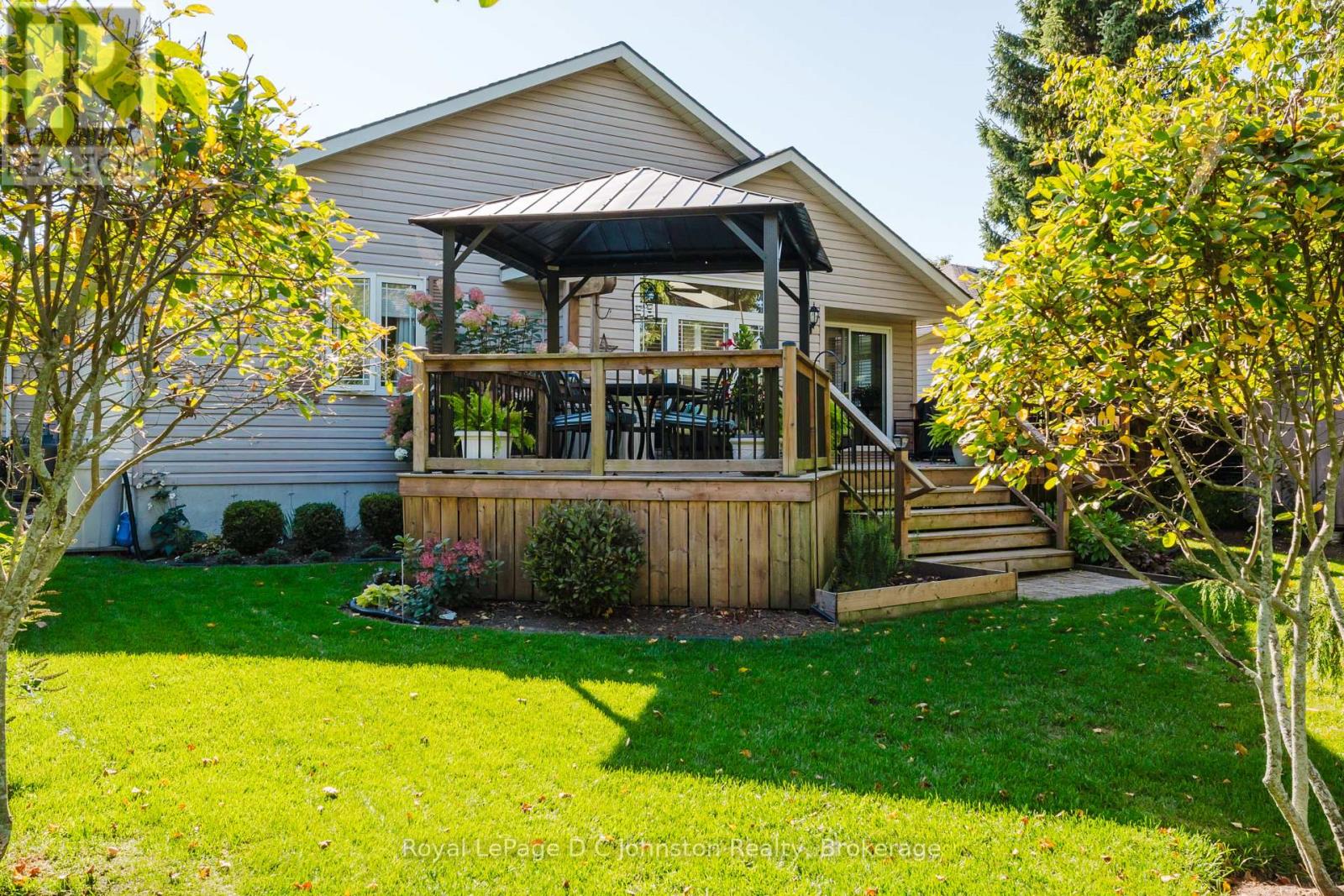 6 Eastgate Drive, Saugeen Shores, Ontario  N0H 2L0 - Photo 33 - X12438119