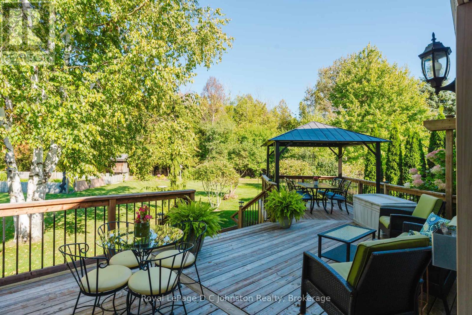 6 Eastgate Drive, Saugeen Shores, Ontario  N0H 2L0 - Photo 6 - X12438119
