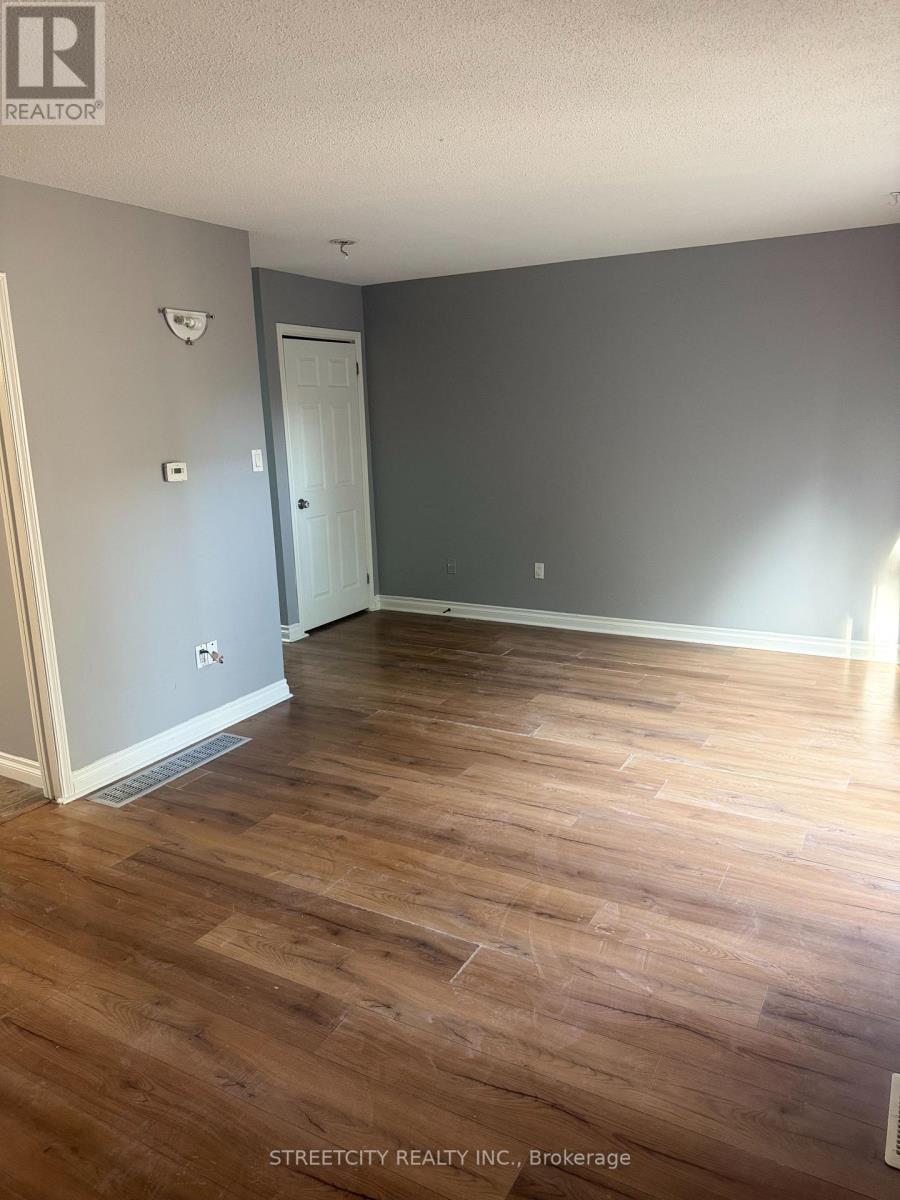 63 - 511 Admiral Drive, London East, Ontario  N5V 4R4 - Photo 16 - X12438116