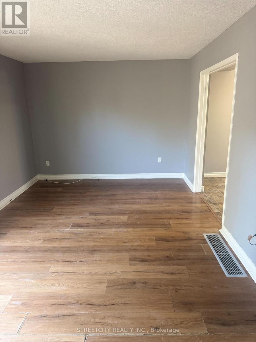 63 - 511 Admiral Drive, London East, Ontario  N5V 4R4 - Photo 17 - X12438116
