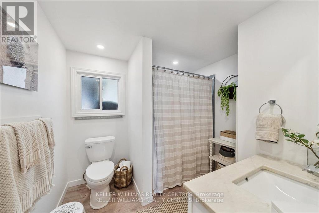18 Cherrywood Lane, Innisfil, Ontario  L9S 1M6 - Photo 27 - N12437928