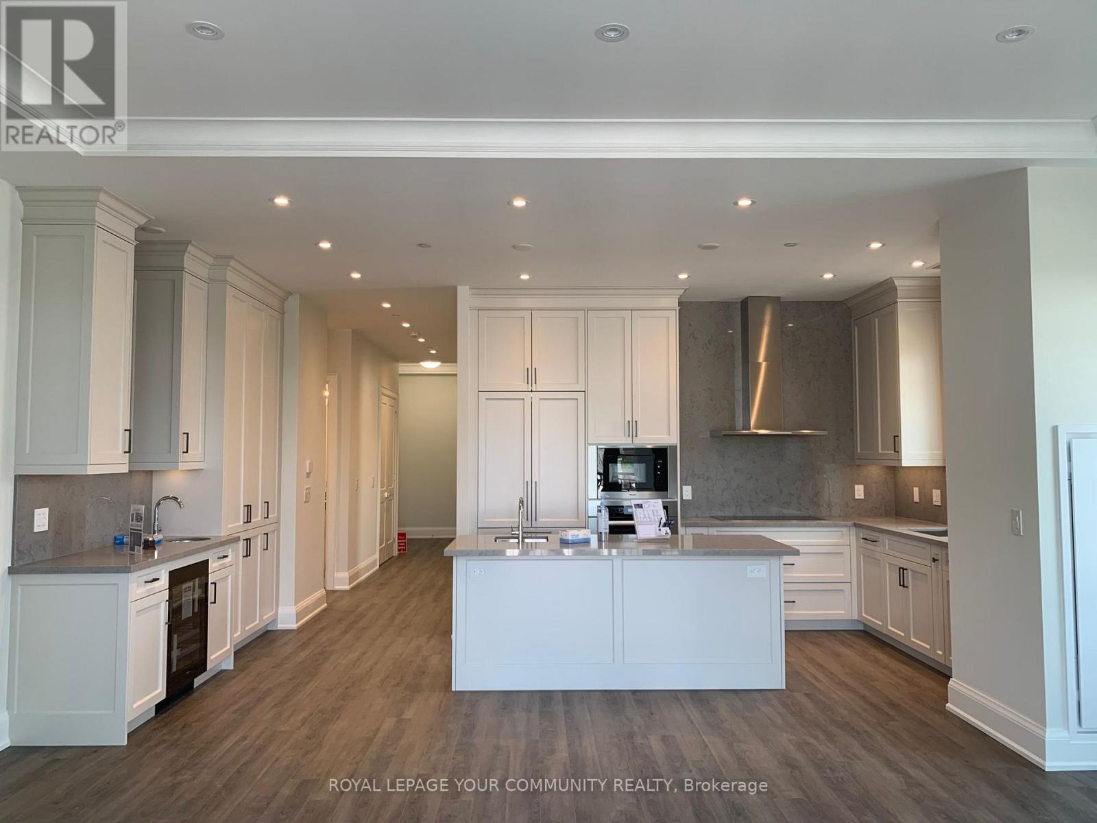#303 - 208 Main St  Unionville Street, Markham, Ontario  L3R 6G8 - Photo 8 - N12438016