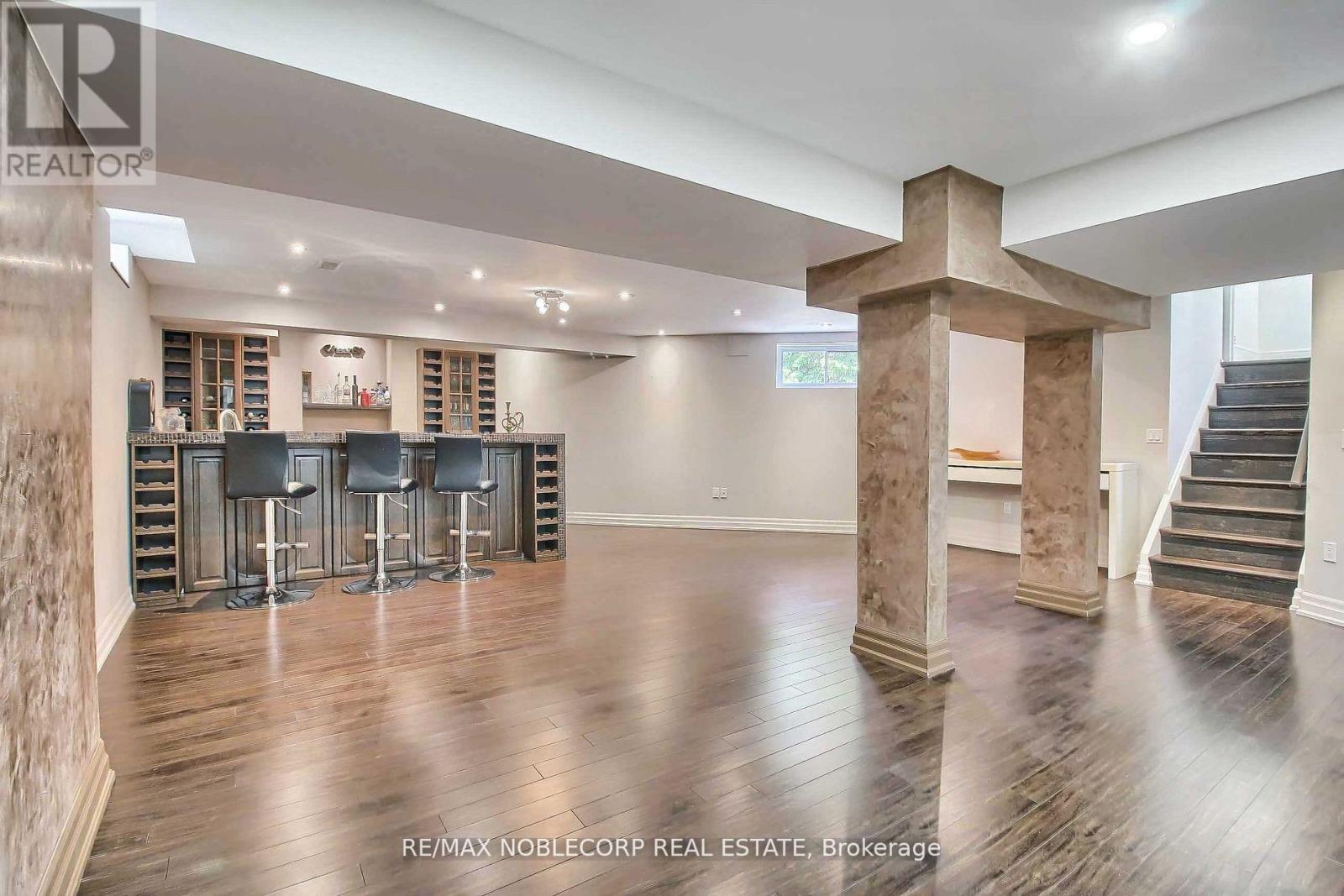 22 Escapade Drive, Richmond Hill, Ontario  L4E 4X7 - Photo 22 - N12438018