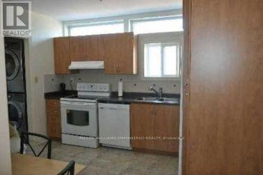 Main Floor - 89 Centre Street E, Richmond Hill, Ontario  L4C 1A3 - Photo 3 - N12438063
