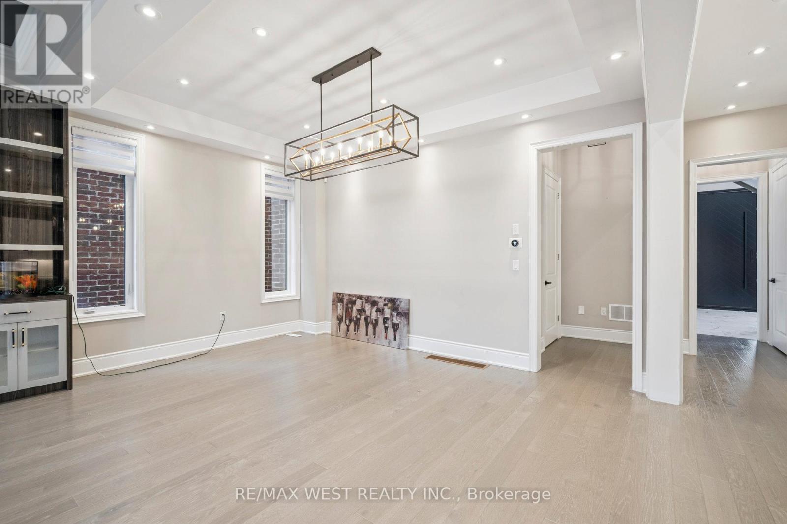 54 Stilton Avenue, Vaughan, Ontario  L4H 5B9 - Photo 17 - N12438066