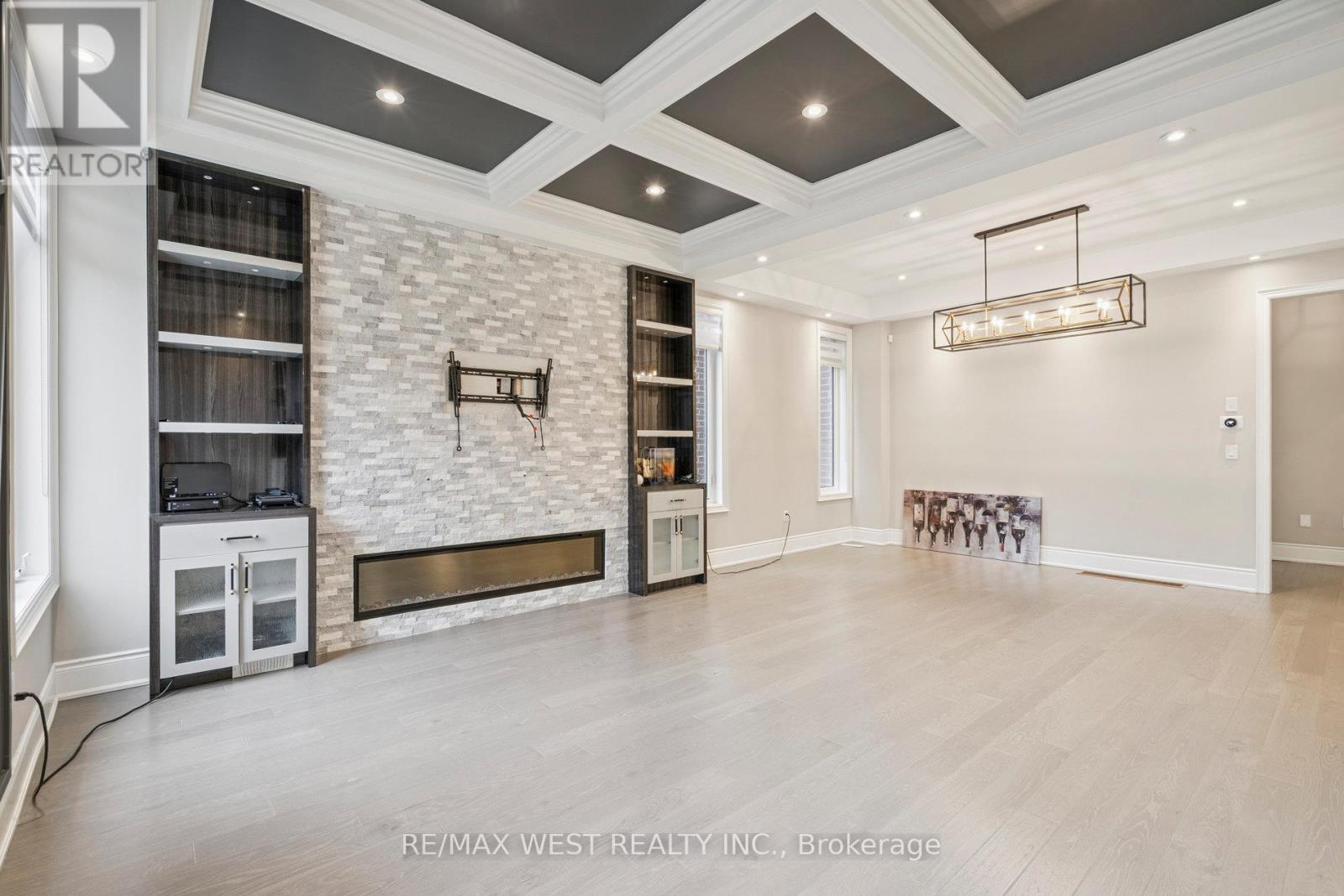 54 Stilton Avenue, Vaughan, Ontario  L4H 5B9 - Photo 21 - N12438066