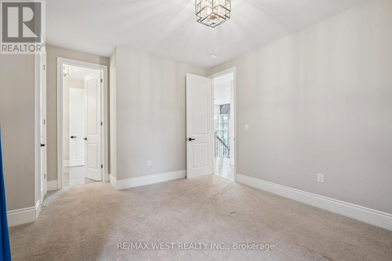 54 Stilton Avenue, Vaughan, Ontario  L4H 5B9 - Photo 32 - N12438066