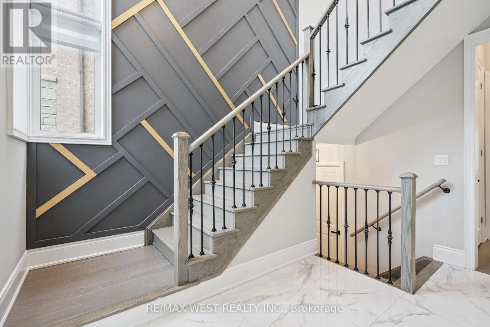 54 Stilton Avenue, Vaughan, Ontario  L4H 5B9 - Photo 7 - N12438066