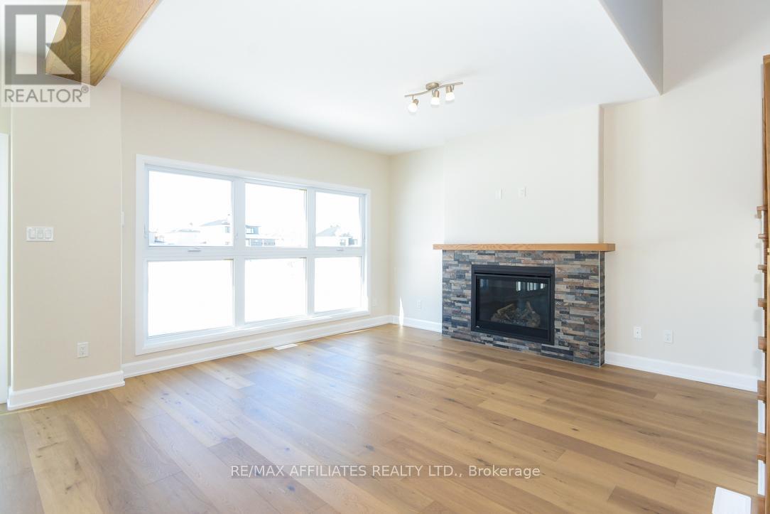 1060 Chablis Crescent, Russell, Ontario  K0A 1W0 - Photo 17 - X12438111