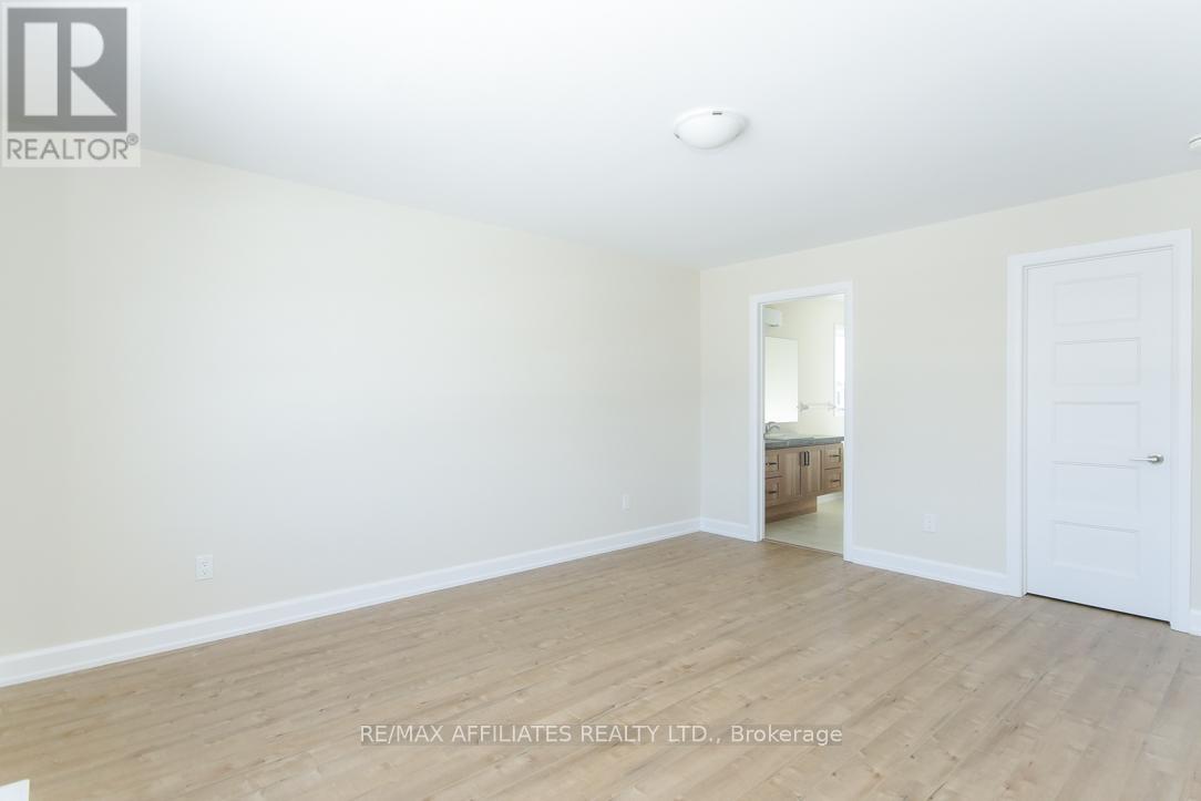 1060 Chablis Crescent, Russell, Ontario  K0A 1W0 - Photo 27 - X12438111