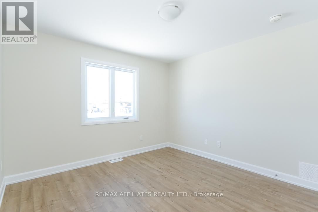 1060 Chablis Crescent, Russell, Ontario  K0A 1W0 - Photo 33 - X12438111