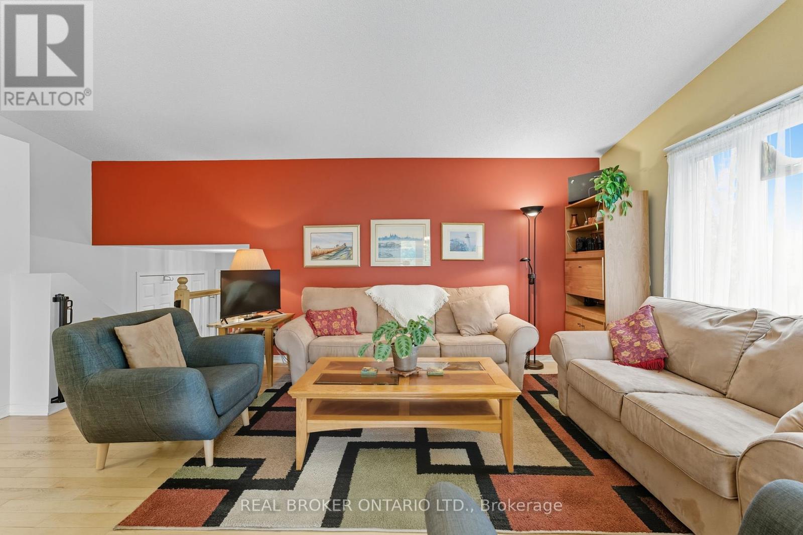 18 Smith Road, North Grenville, Ontario  K0G 1T0 - Photo 11 - X12438121
