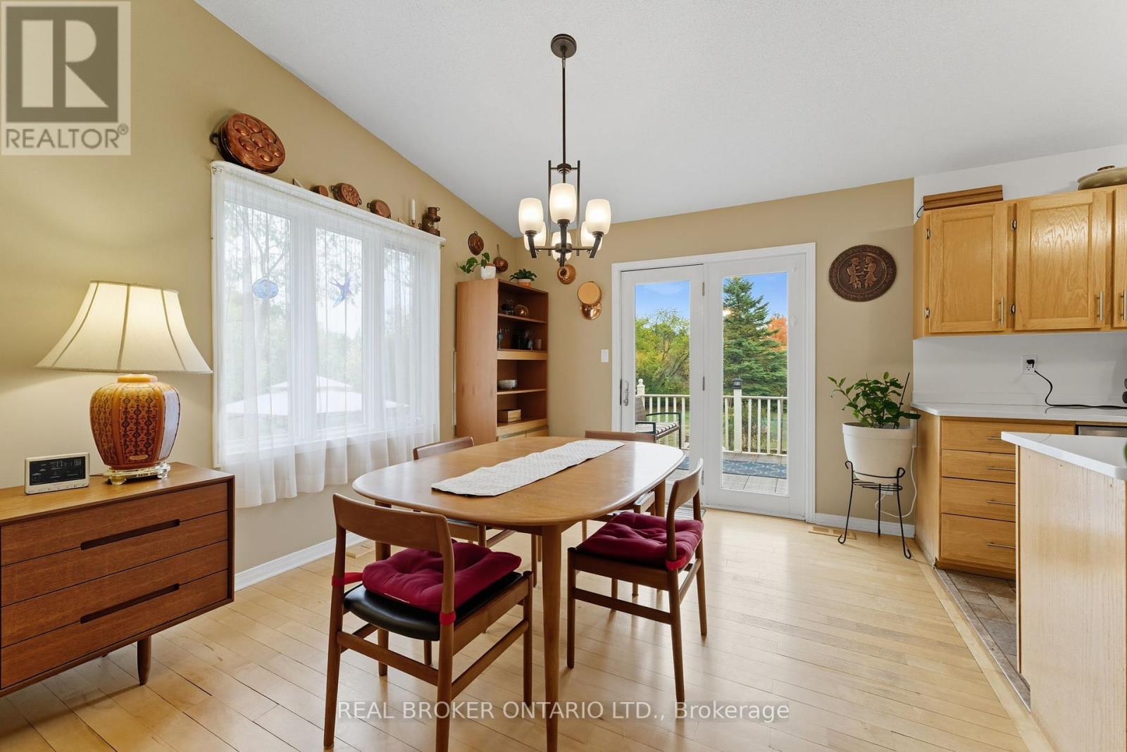 18 Smith Road, North Grenville, Ontario  K0G 1T0 - Photo 13 - X12438121
