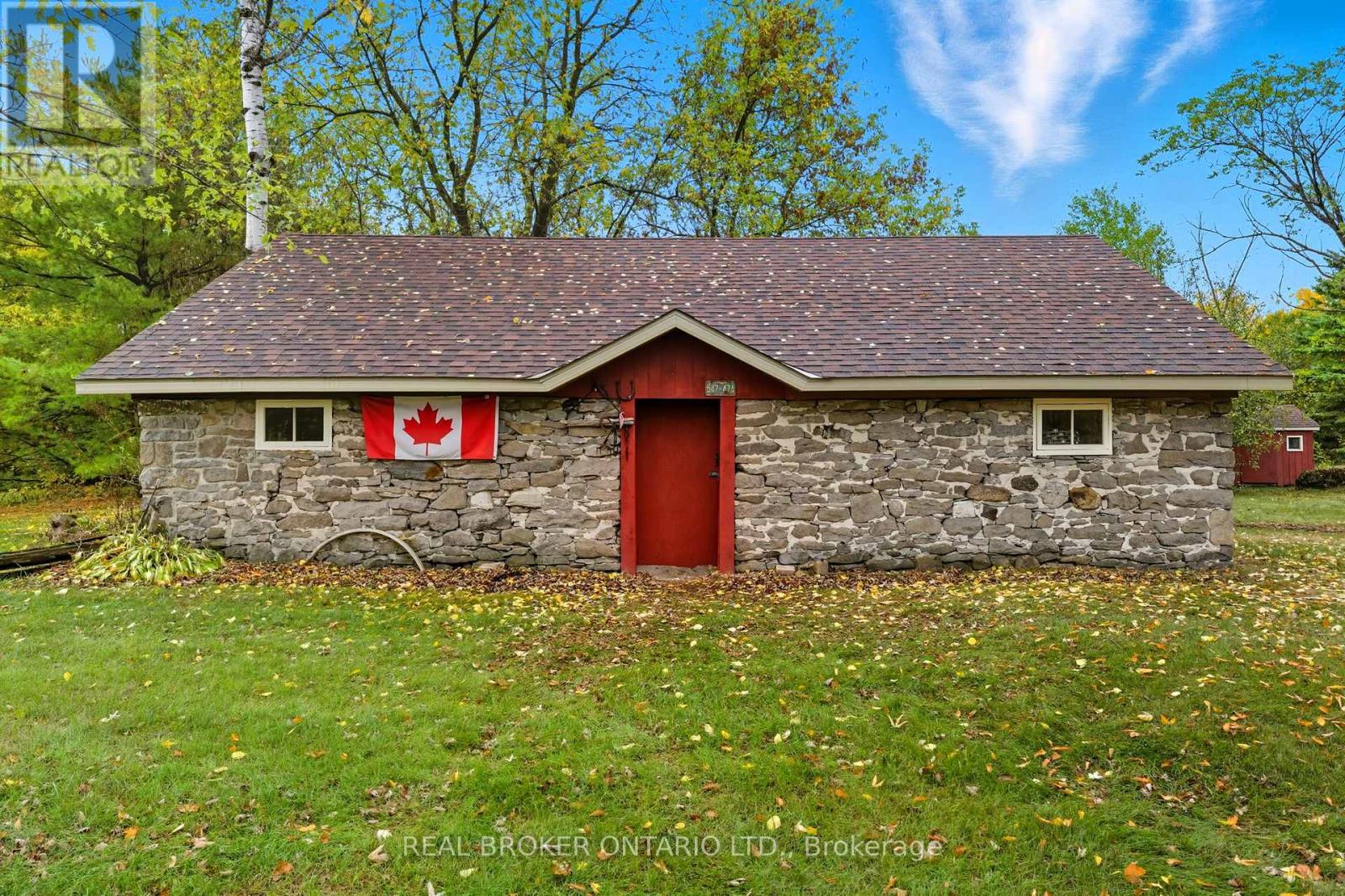 18 Smith Road, North Grenville, Ontario  K0G 1T0 - Photo 34 - X12438121