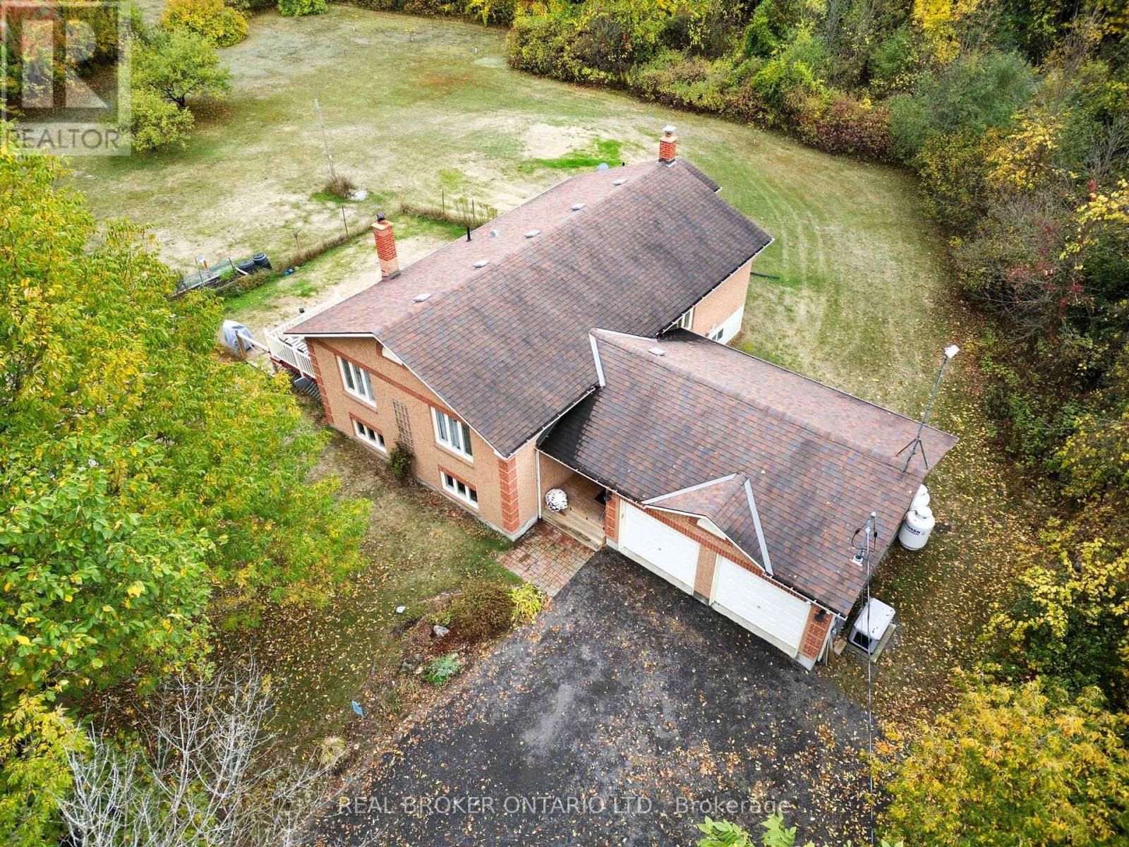 18 Smith Road, North Grenville, Ontario  K0G 1T0 - Photo 4 - X12438121