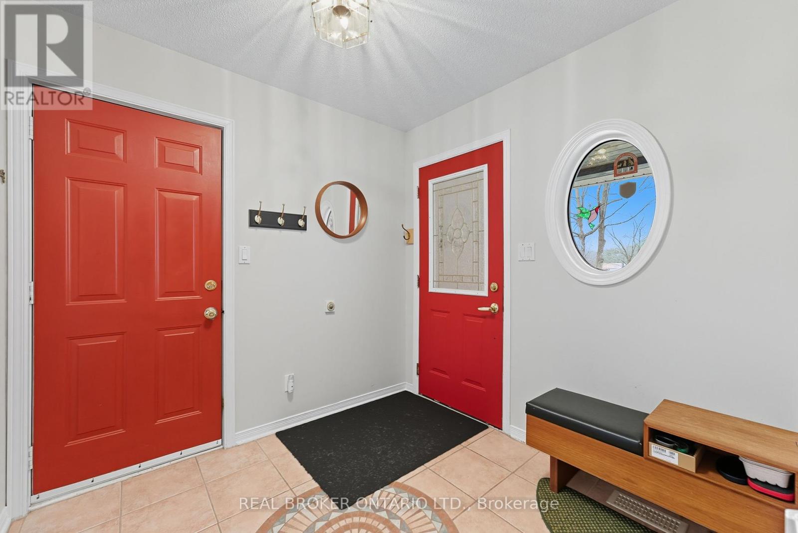 18 Smith Road, North Grenville, Ontario  K0G 1T0 - Photo 8 - X12438121
