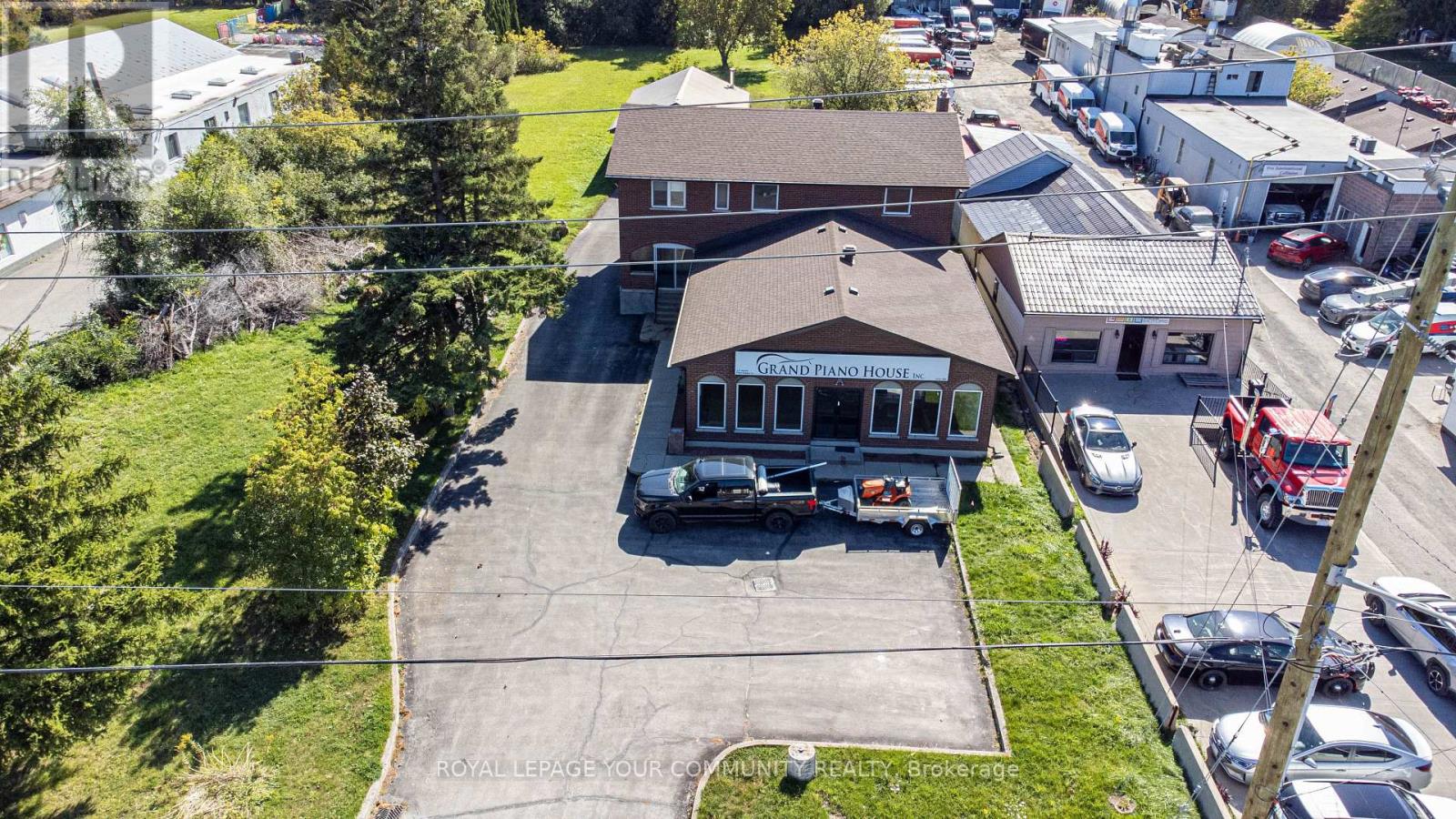 181 King Road, Richmond Hill, Ontario  L4E 2W1 - Photo 2 - N12437829