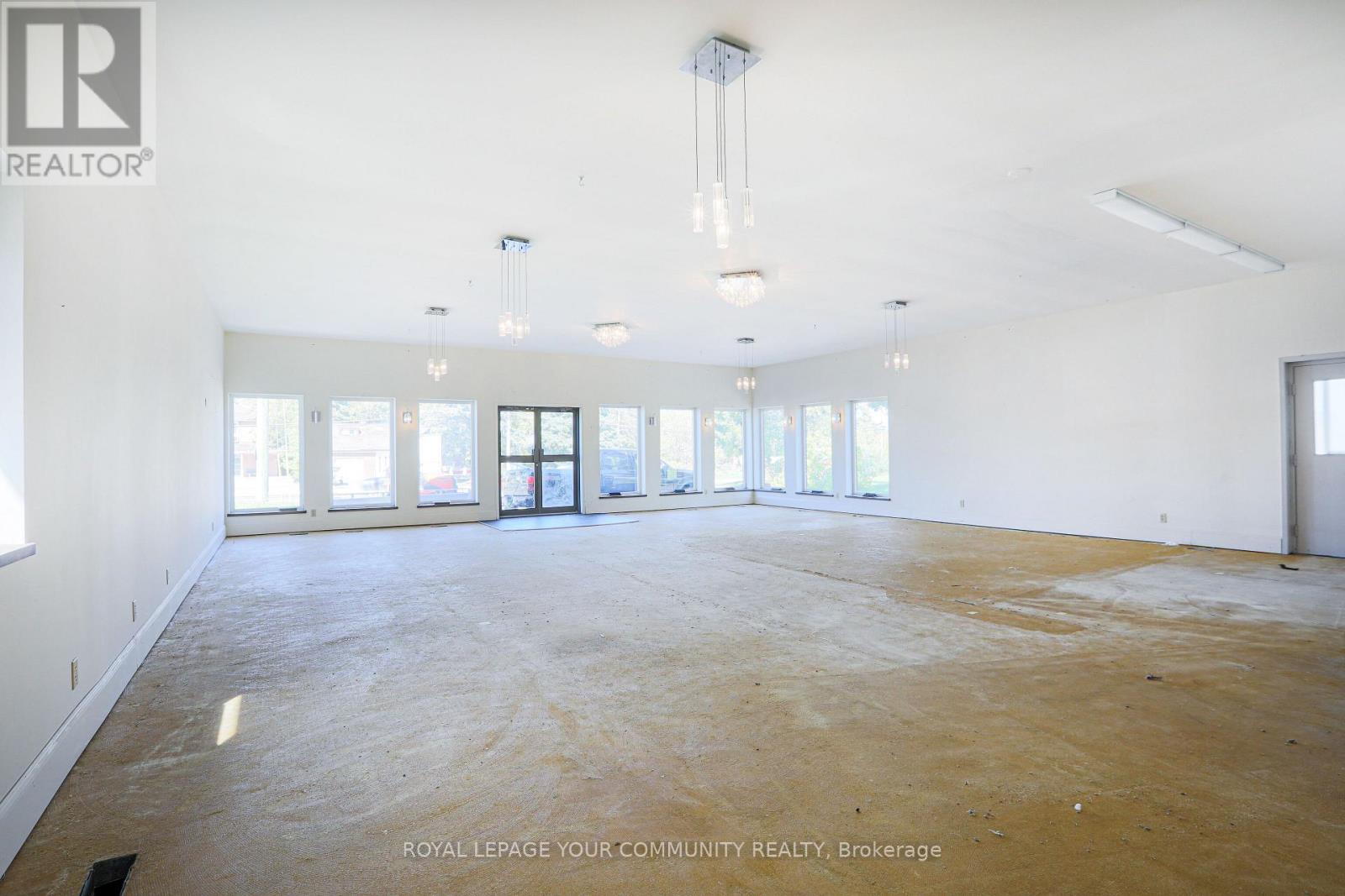 181 King Road, Richmond Hill, Ontario  L4E 2W1 - Photo 7 - N12437829