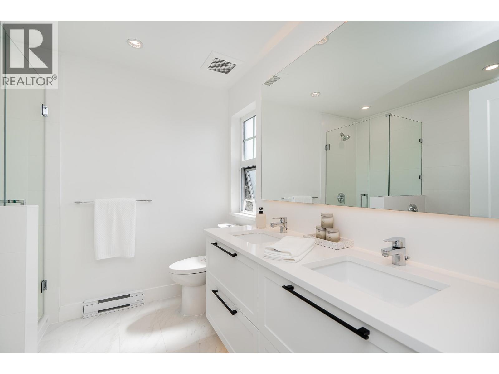 85 3552 Victoria Drive, Coquitlam, British Columbia  V3E 0N7 - Photo 14 - R3053939
