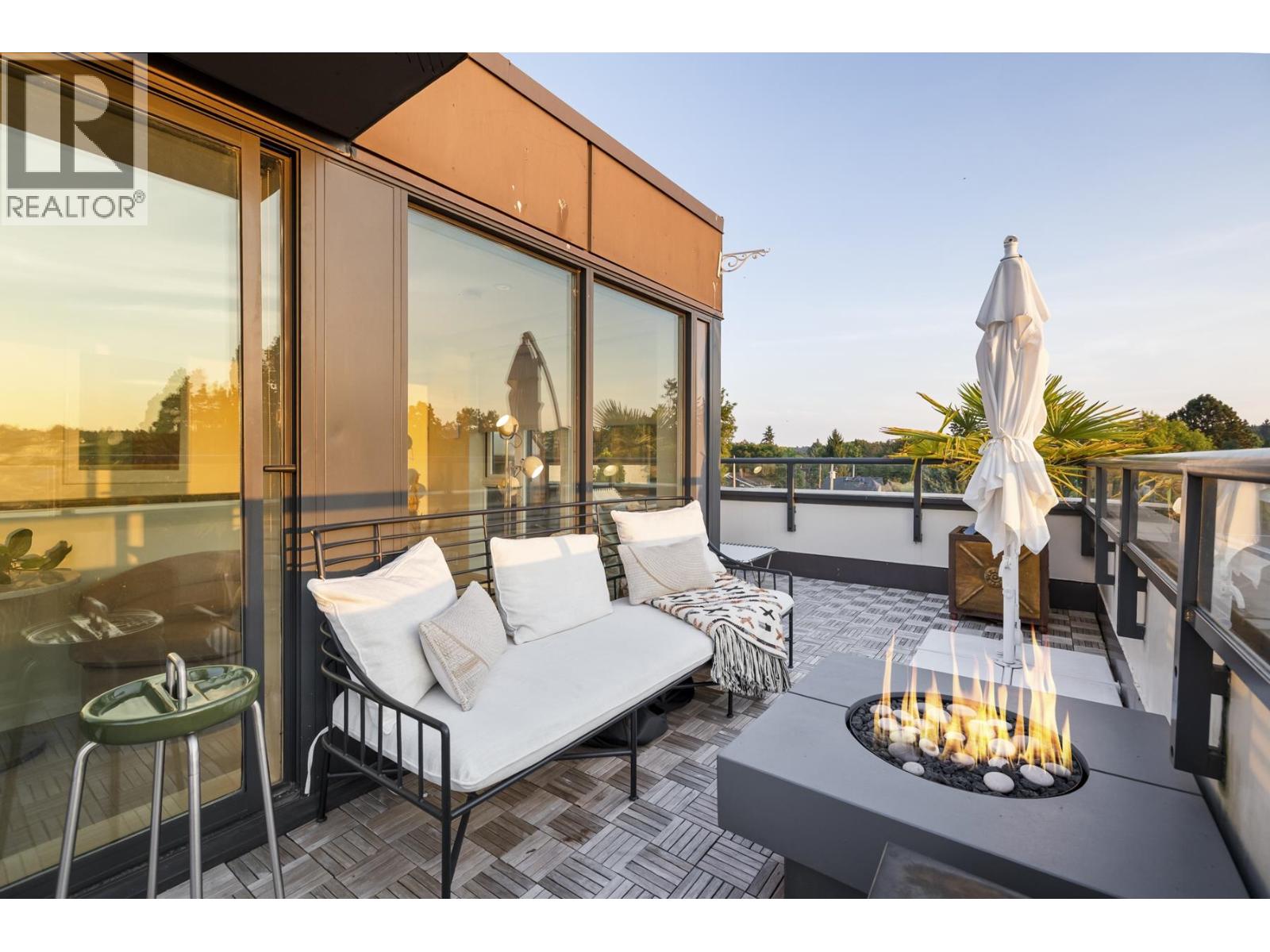 211 1961 Collingwood Street, Vancouver, British Columbia  V6R 3K6 - Photo 19 - R3053949