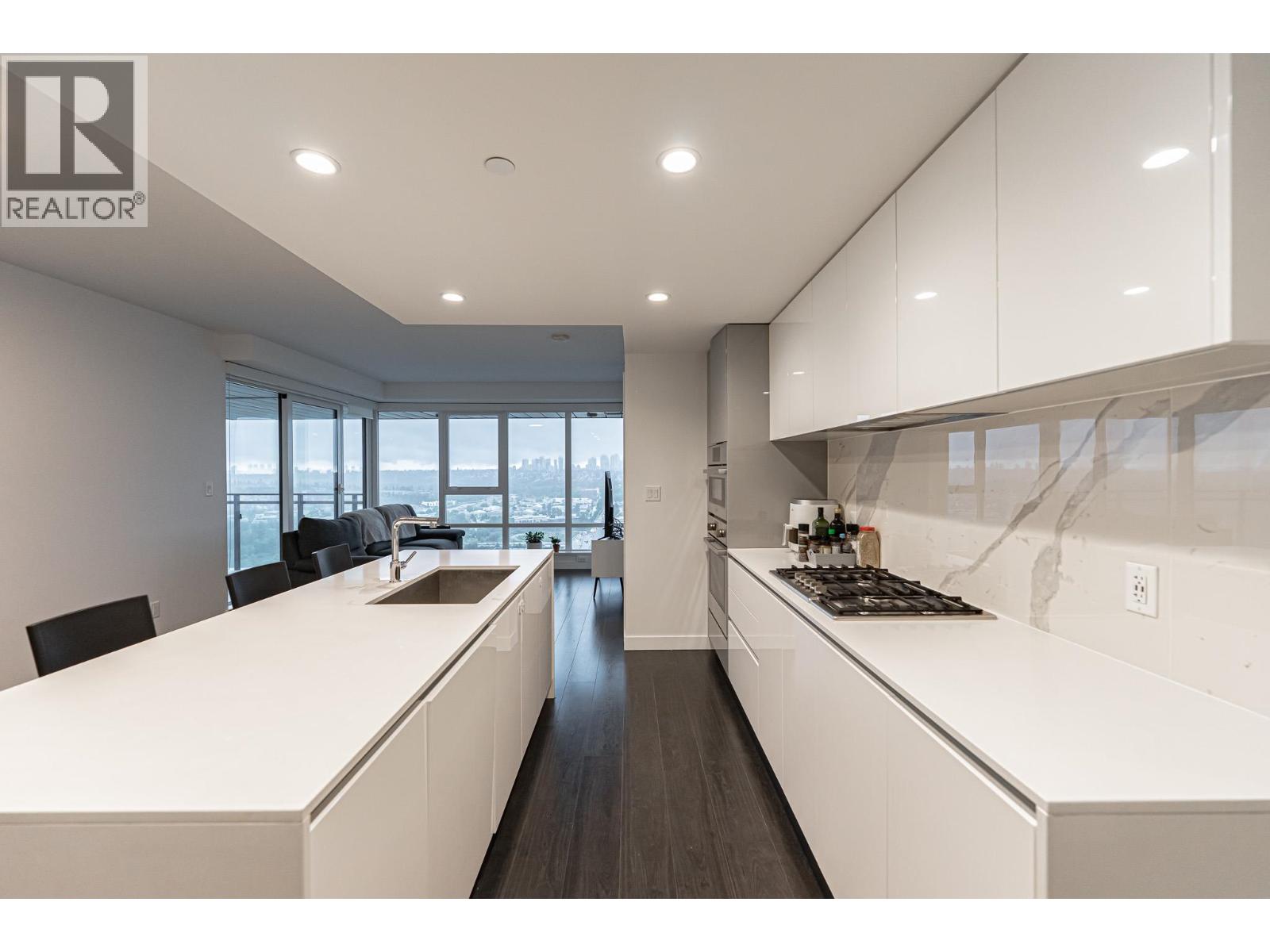 3406 2085 Skyline Court, Burnaby, British Columbia  V5C 0M6 - Photo 3 - R3053994
