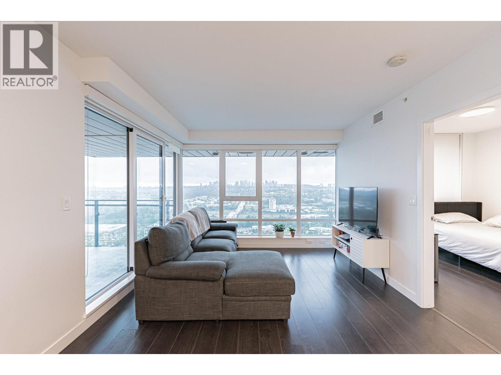 3406 2085 Skyline Court, Burnaby, British Columbia  V5C 0M6 - Photo 4 - R3053994