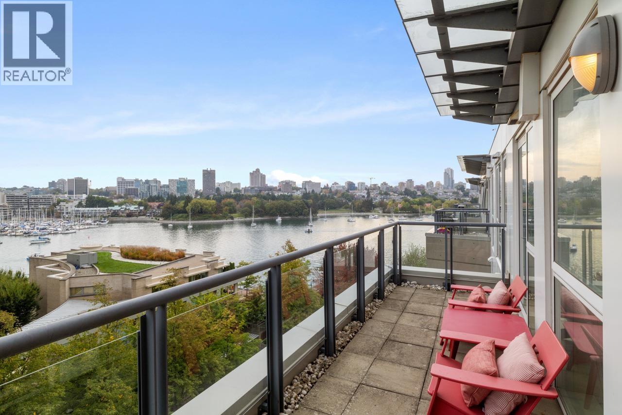 805 1383 Marinaside Crescent, Vancouver, British Columbia  V6Z 2W9 - Photo 18 - R3053997
