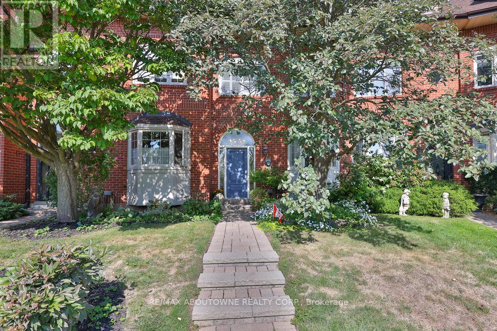 68 TRADEWIND DRIVE, Oakville, Ontario