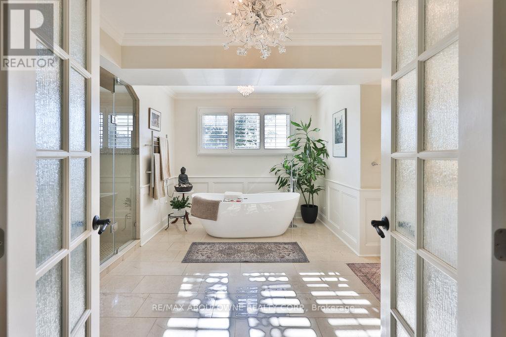 68 Tradewind Drive, Oakville, Ontario  L6L 6K9 - Photo 31 - W12409967