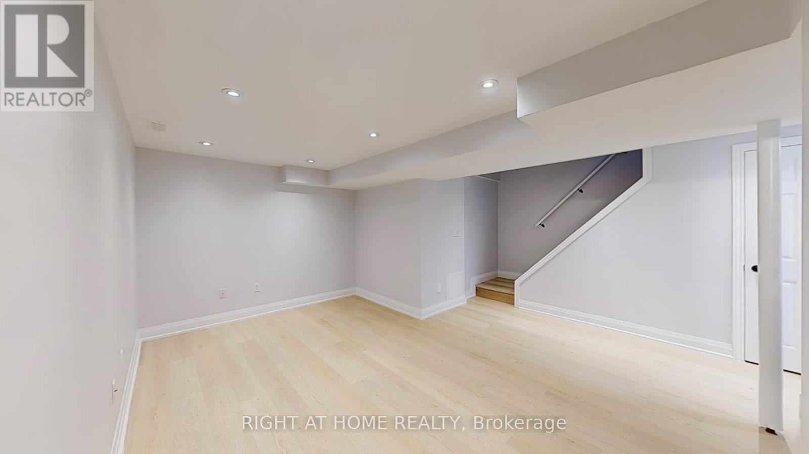 3362 Wilmar Crescent, Mississauga (Erin Mills), Ontario  L5L 4C2 - Photo 25 - W12437963