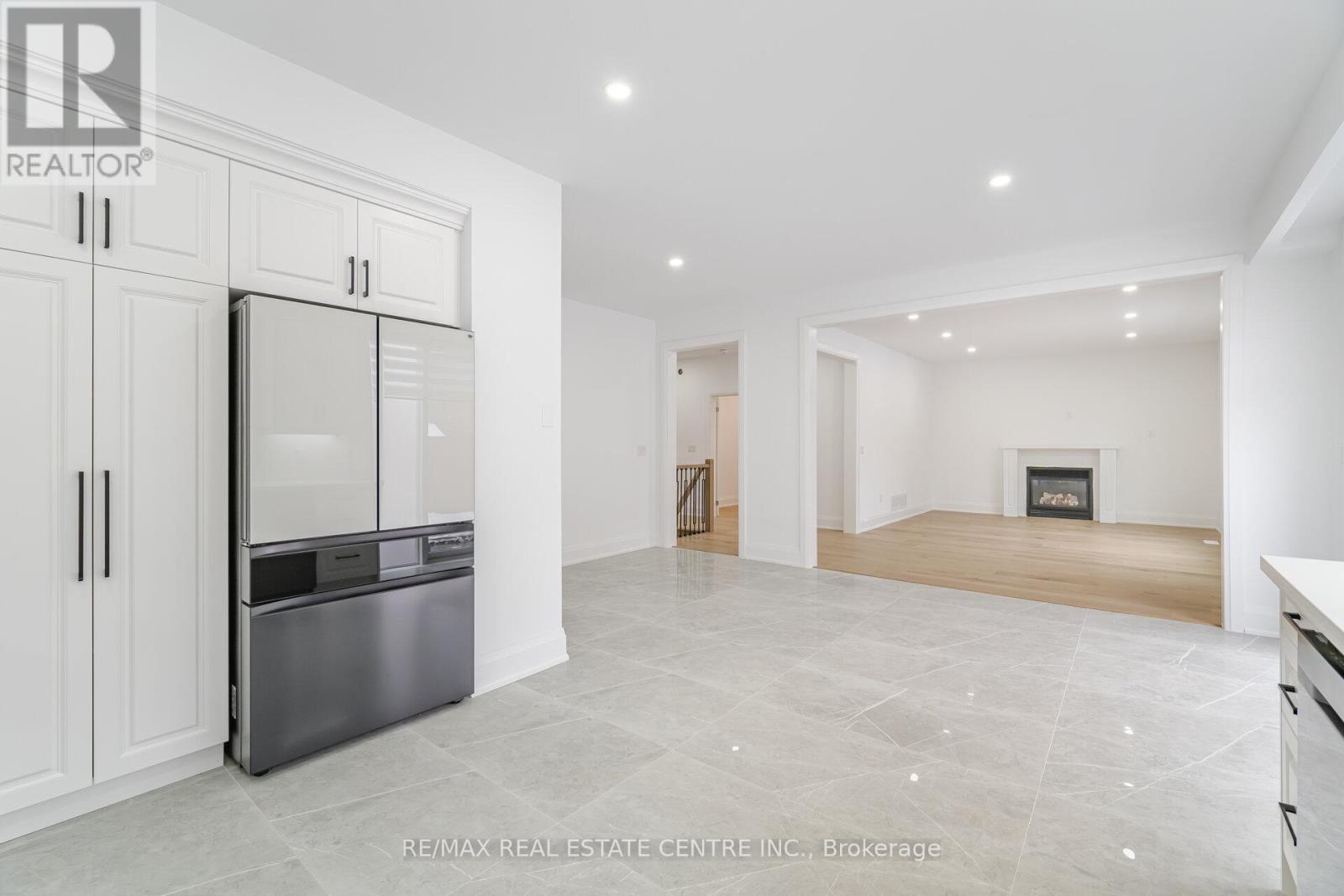 17 Wonder Way, Brampton, Ontario  L6P 1G1 - Photo 14 - W12437967