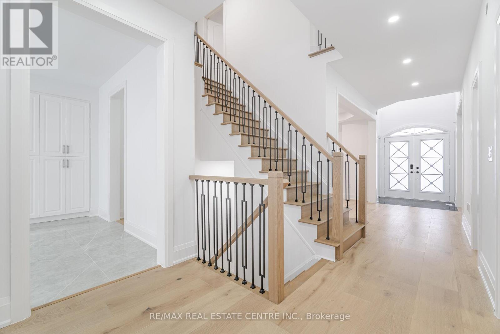 17 Wonder Way, Brampton, Ontario  L6P 1G1 - Photo 18 - W12437967