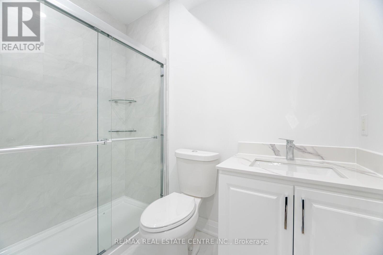 17 Wonder Way, Brampton, Ontario  L6P 1G1 - Photo 38 - W12437967