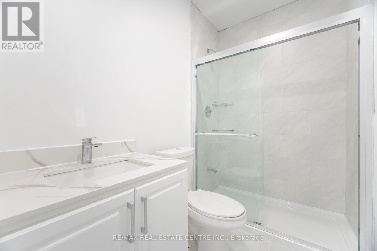 17 Wonder Way, Brampton, Ontario  L6P 1G1 - Photo 43 - W12437967