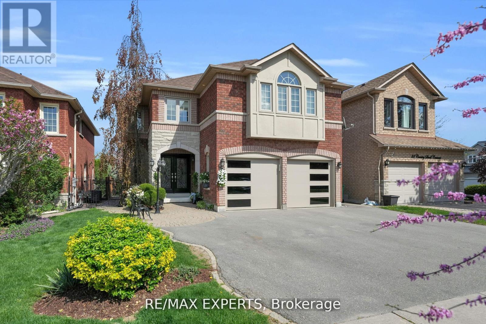 36 COUNTRY STROLL CRESCENT, Caledon, Ontario