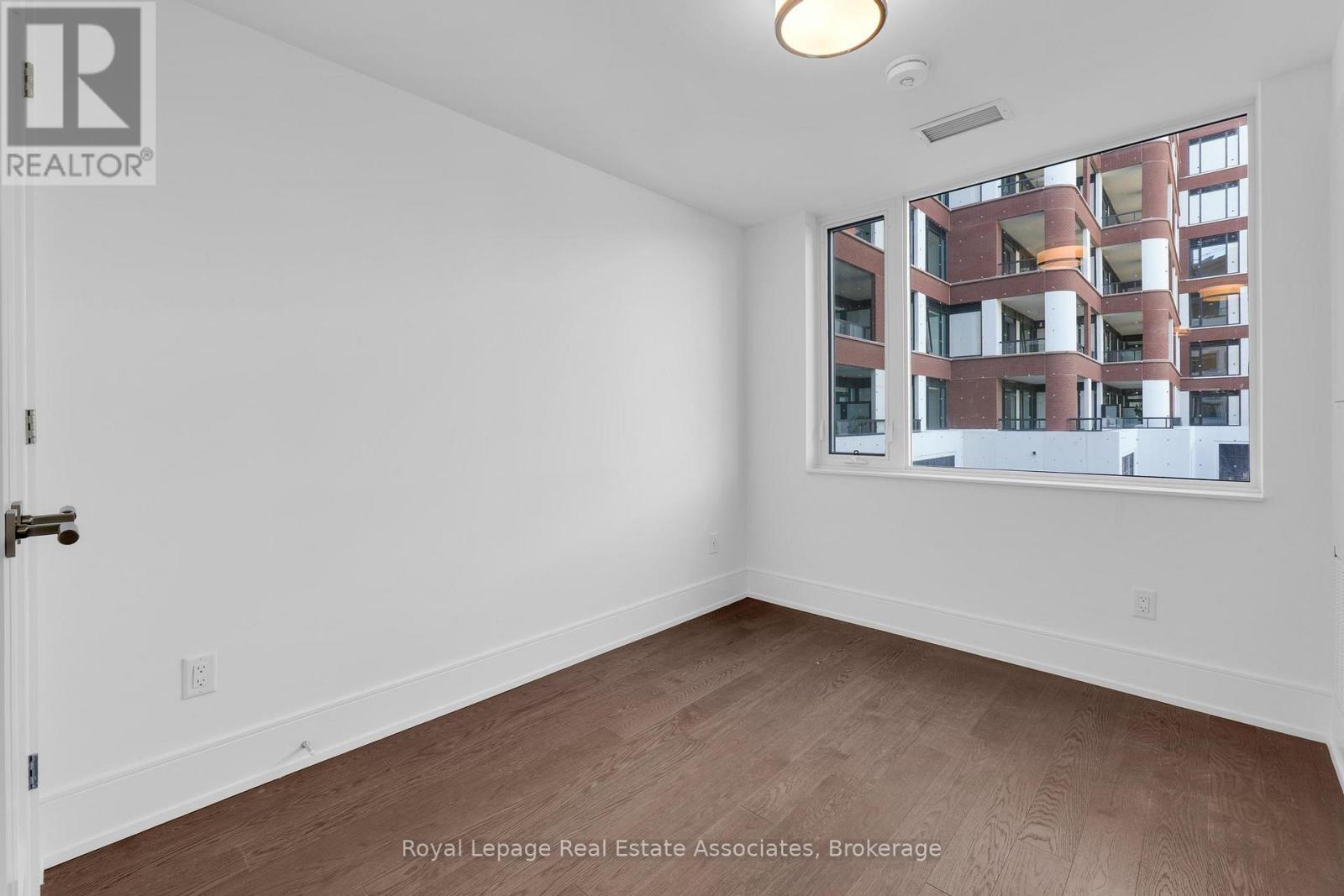 203 - 259 The Kingsway, Toronto, Ontario  M9A 0G2 - Photo 21 - W12437983
