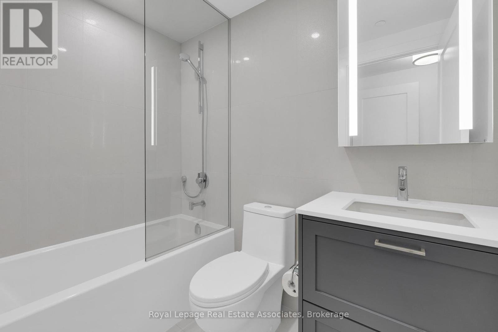 203 - 259 The Kingsway, Toronto, Ontario  M9A 0G2 - Photo 23 - W12437983