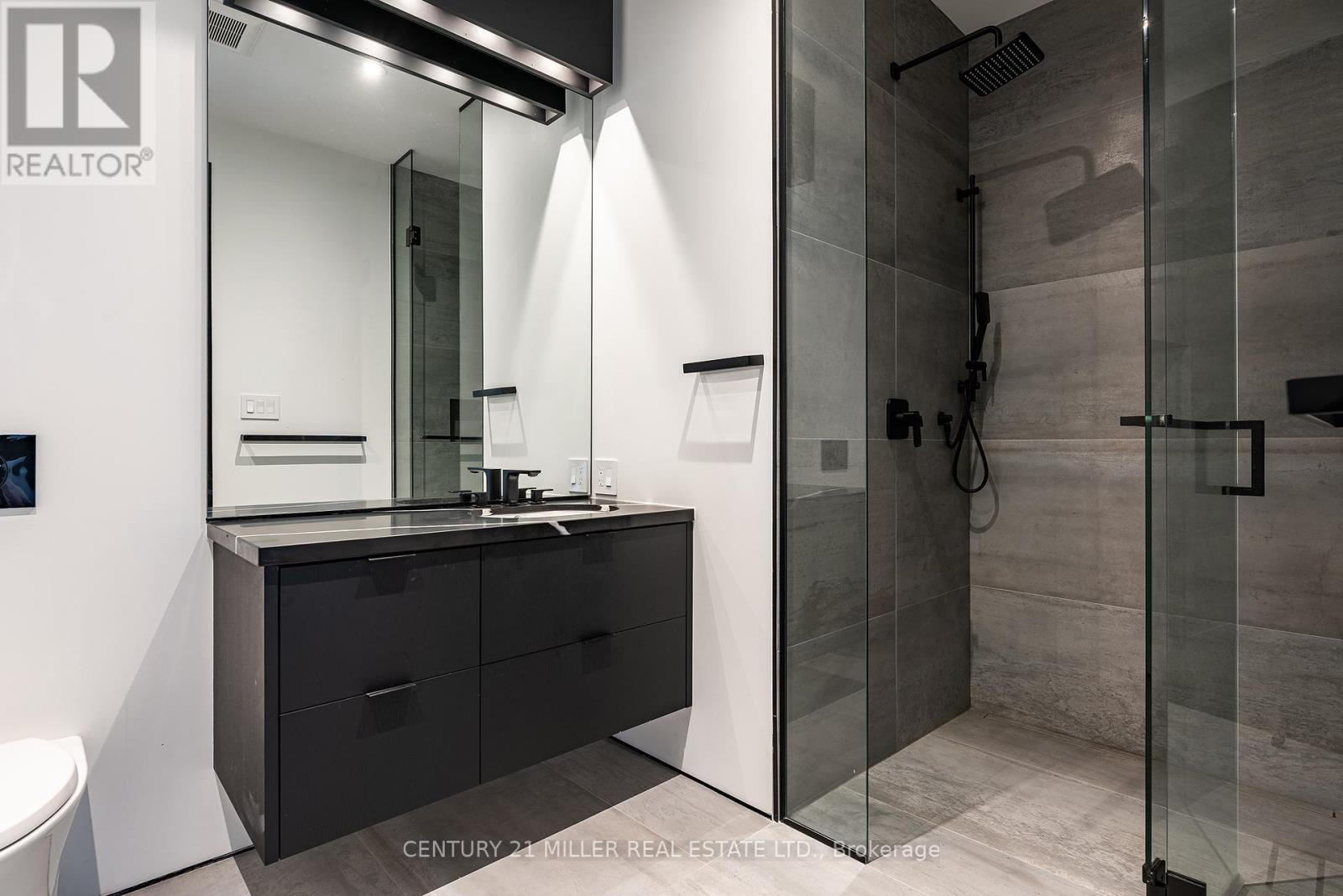2384 Belyea Street, Oakville, Ontario  L6L 1N9 - Photo 29 - W12437998