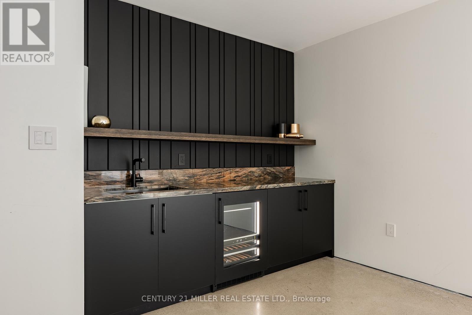 2384 Belyea Street, Oakville, Ontario  L6L 1N9 - Photo 33 - W12437998